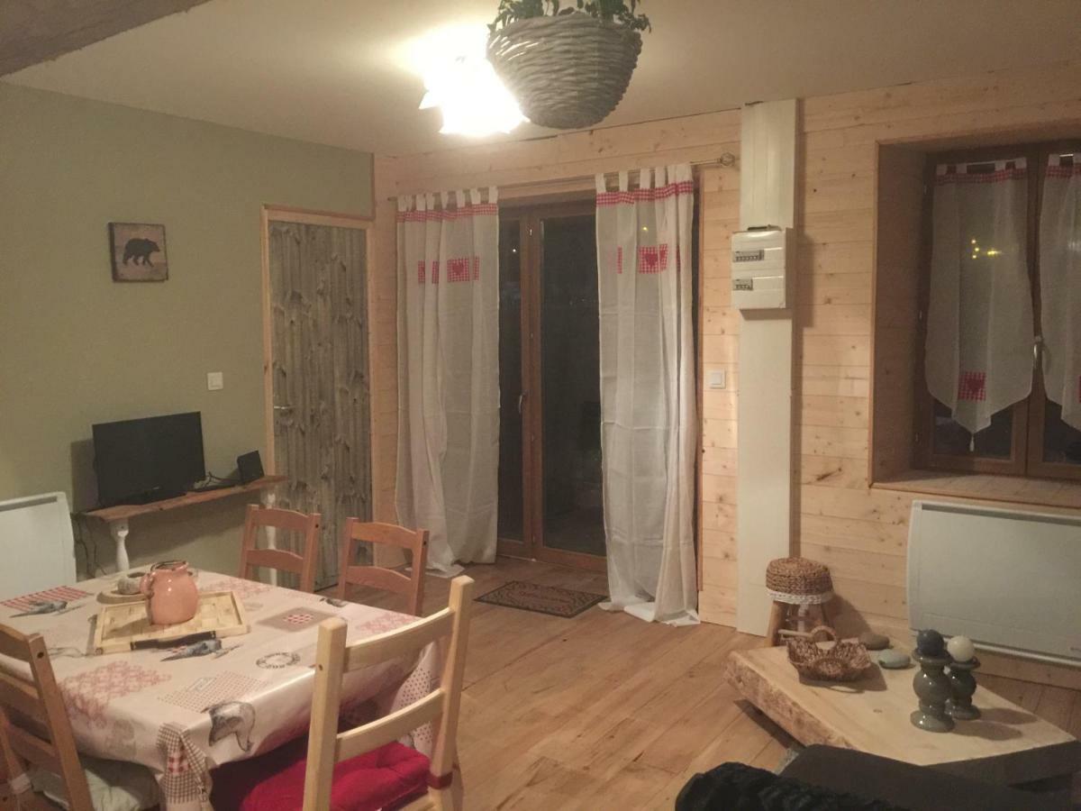 فيلا La Ferme Sainte Catherine تانينج المظهر الخارجي الصورة